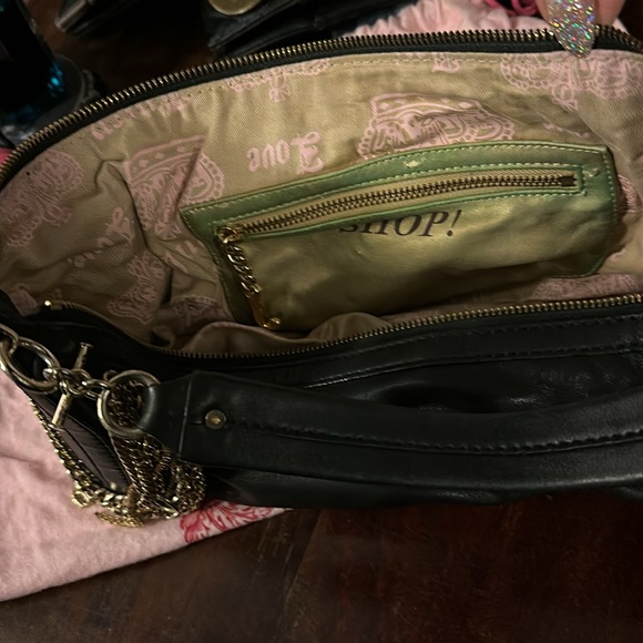 Vintage Juicy Couture black purse with gold chain accents - Picture 4 of 6